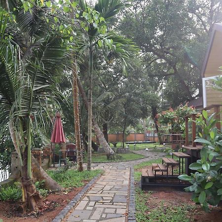 Greenchromide Homestays Mundrothuruth ภายนอก รูปภาพ