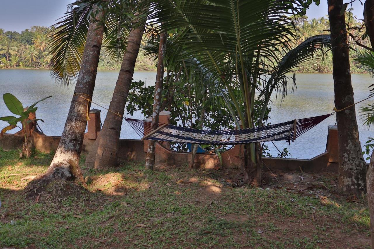 Greenchromide Homestays Mundrothuruth ภายนอก รูปภาพ